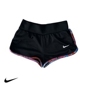 NIKE HIGH-WAISTED LOOSE SHORTS WOMENS SIZE S  BLACK